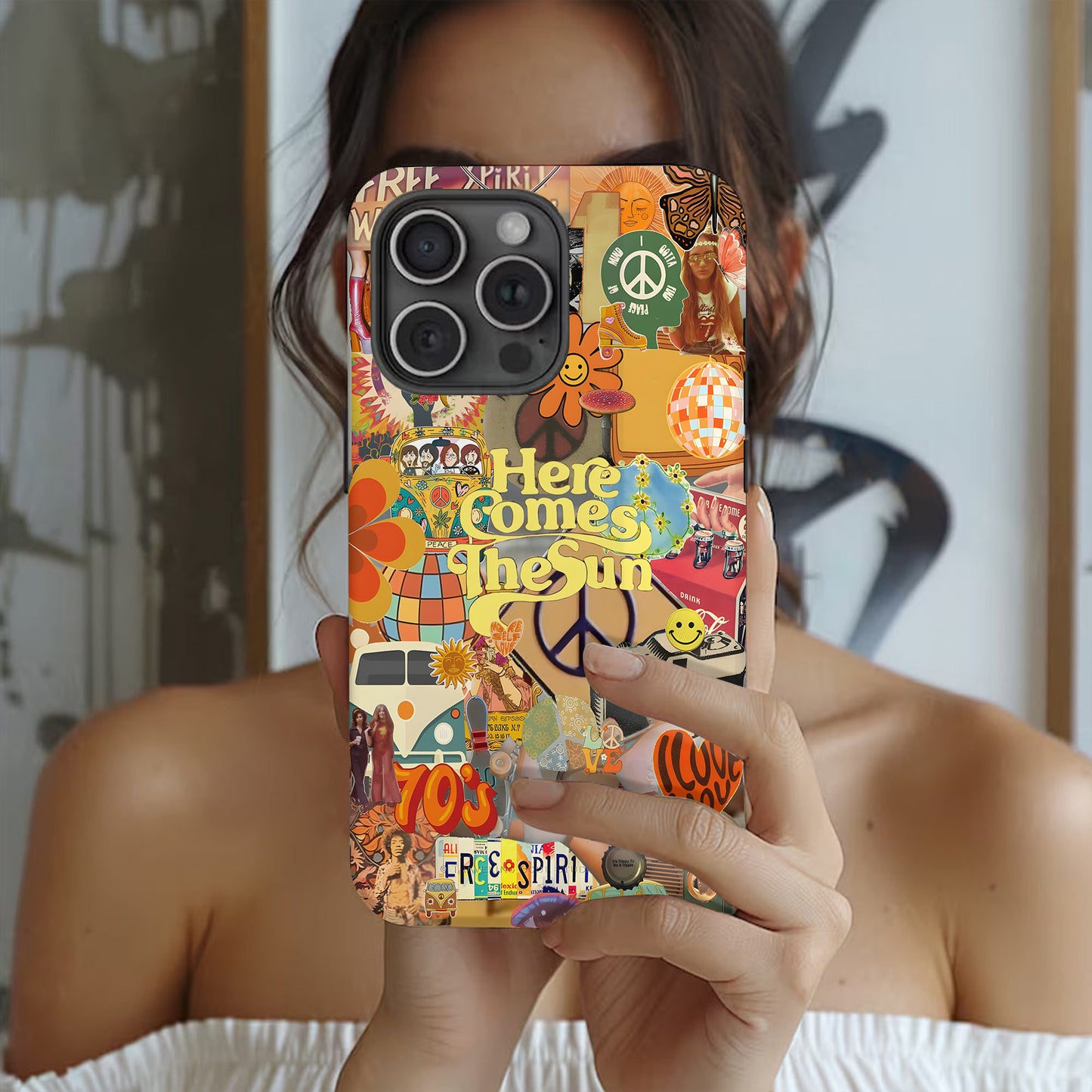 Here Comes the Sun – 70s Hippie Vibe Phone Case