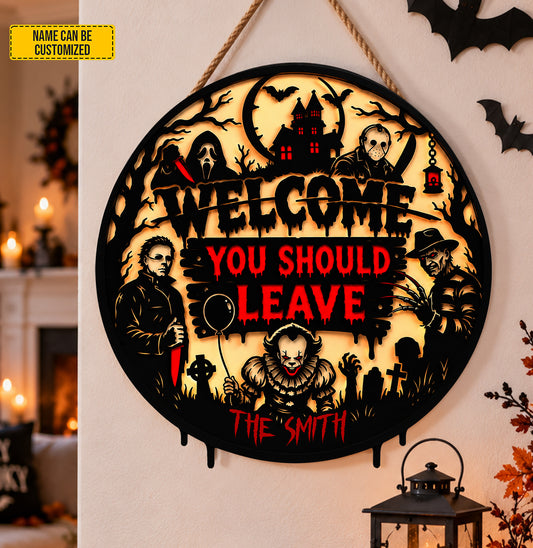 Personalized Horror Halloween Wood Sign – Custom Family Name Wall Decor