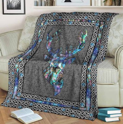 Love Hunting - Blanket