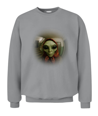 Babushka Alien – Funny Retro UFO Shirt