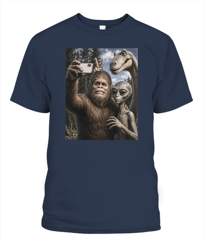 Legendary Creatures Selfie – Retro Outdoor Humor Tee