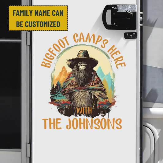 El Squatcho Bigfoot Camps Here - Personalized Family Name Decor Decal