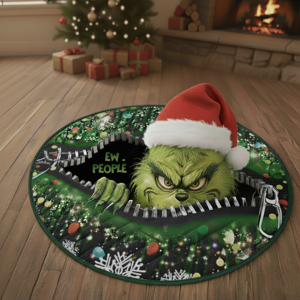 Green Monster’s Ew People Quilted Round Mat