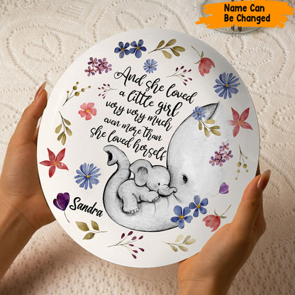 And She Loved - Personalized Mother Elephant Ceramic Round Plate