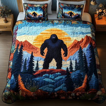 Dusk Watcher – Bigfoot Quilted Bedding Set