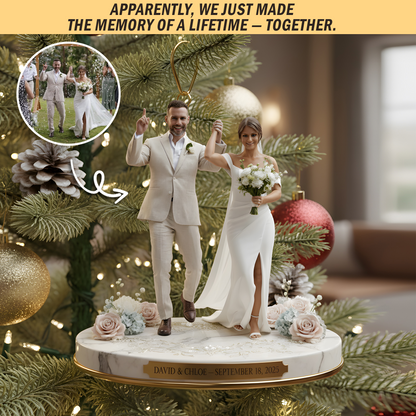 Couple Moments – Personalized Christmas Ornament