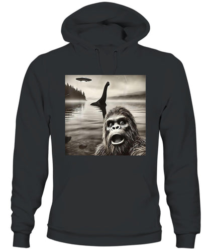 Loch Ness Witness – Bigfoot Selfie Shirt