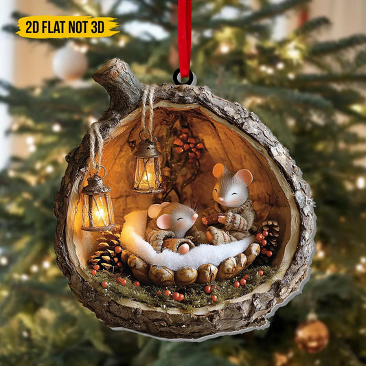 Painted Wood Mouse Ornament - Christmas Gift Ornament