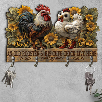 An Old Rooster And His Cute Chick Live Here - Personalized Chicken Custom Shaped Key Rack