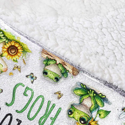Just A Girl Who Loves Frogs - Personalized Frog Blanket Hoodie