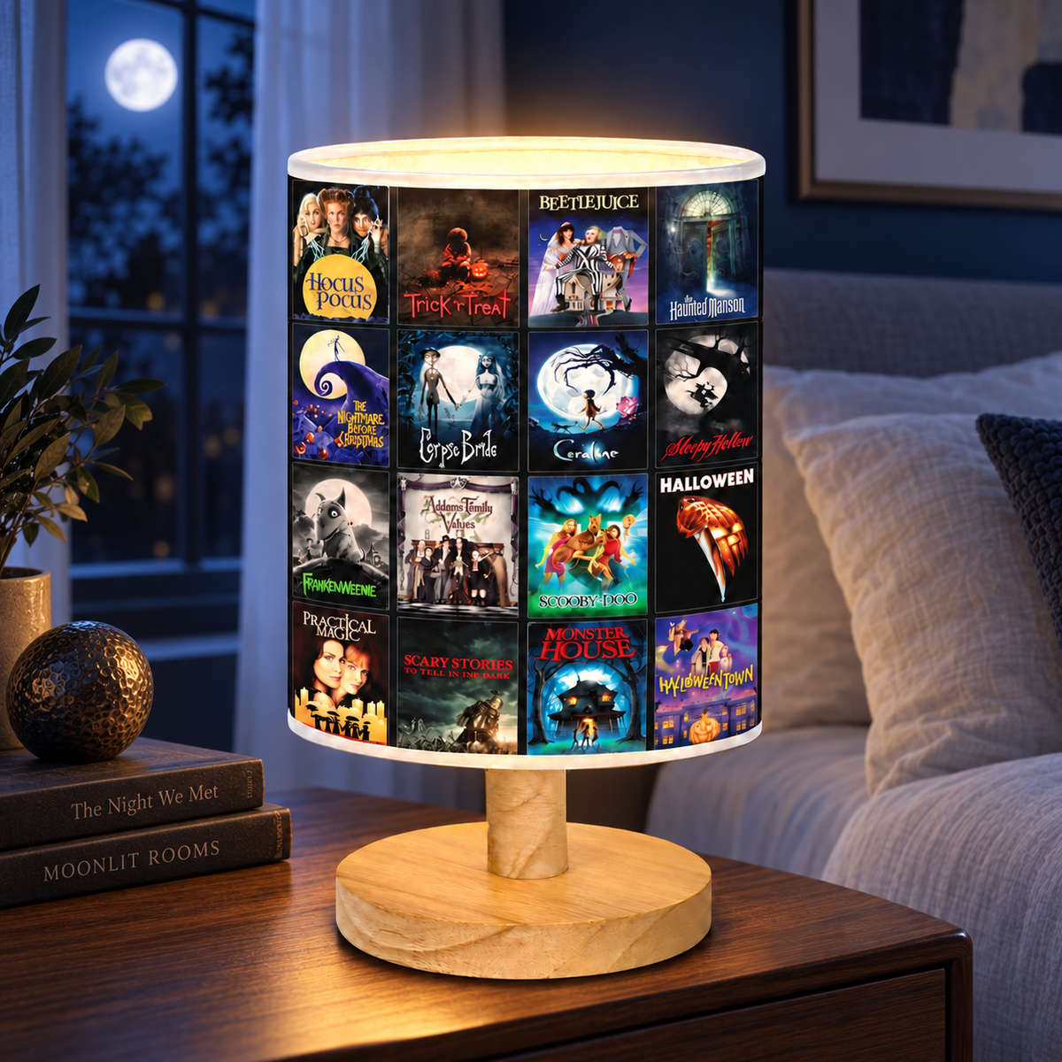 Halloween Movie Favorites Table Lamp – Spooky Nightmares Decorative Light